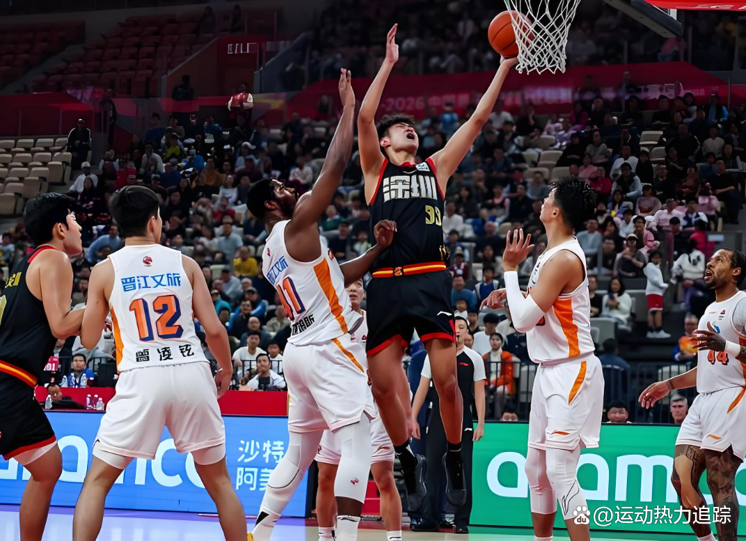 关于CBA常规赛今夜走向成谜；底特律活塞完成体检；媒体盛赞；团队化学反应显著的信息